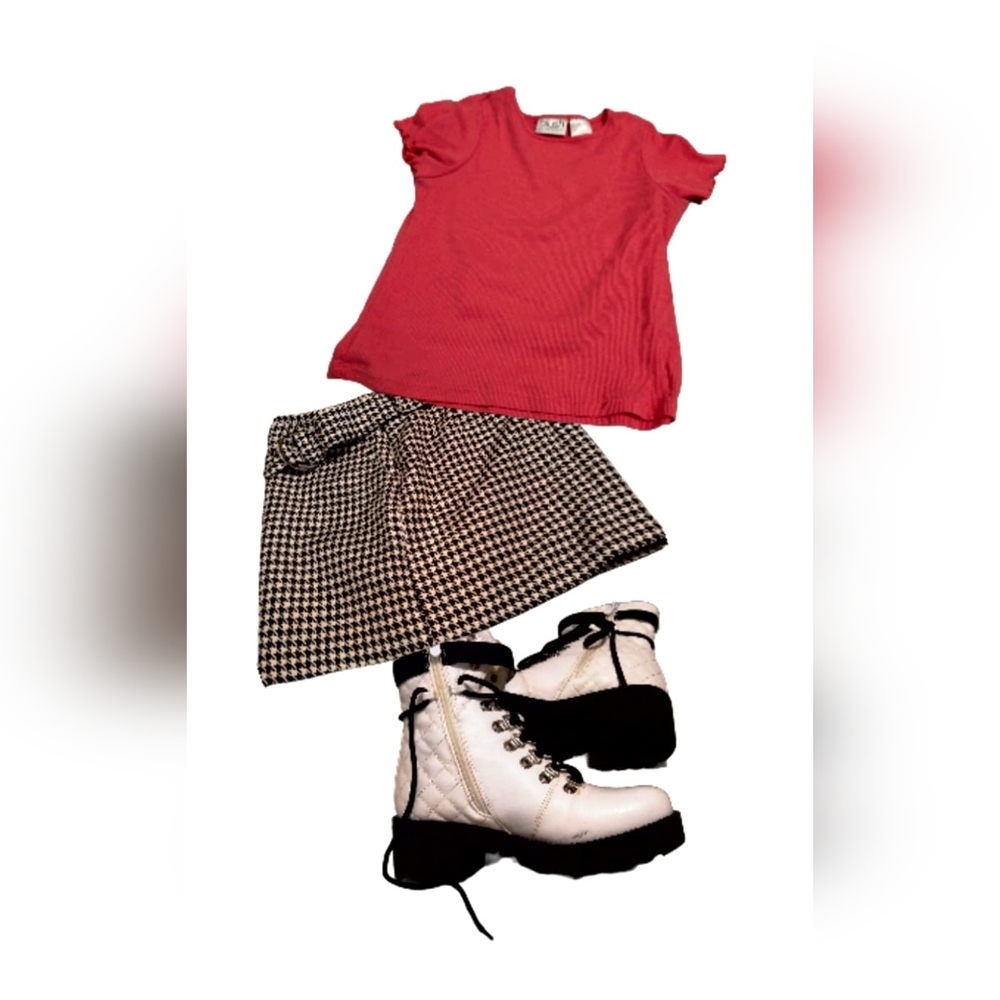 <3 Y2K MID SIZE CLOTHING -- OUTFIT <3